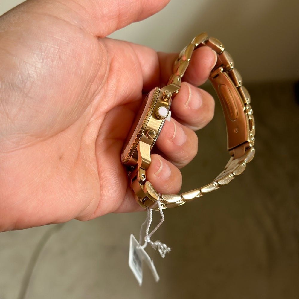 Coach Watch Women’s Cruise Rose Gold - Picture 4 of 6